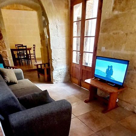 Ta Lucia Farmhouse With Private Pool And Bbq Vila Santa Luċija Exterior foto