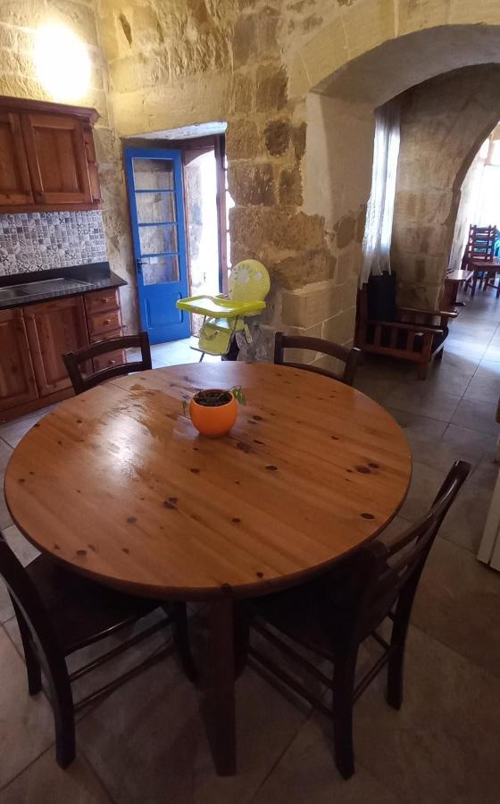 Ta Lucia Farmhouse With Private Pool And Bbq Vila Santa Luċija Exterior foto